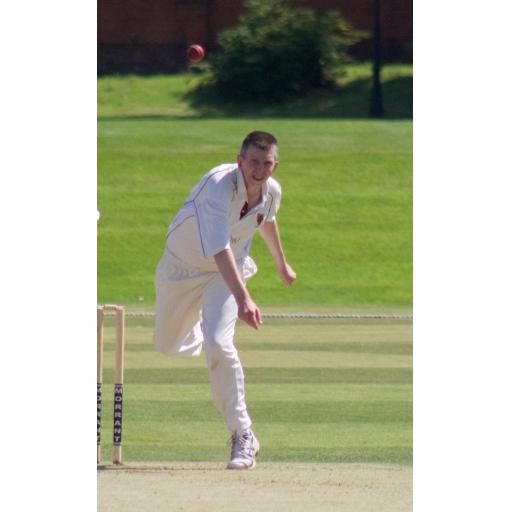 Photo Neil Lorimer Bowling v Gloucestershire's Over 50s.jpg